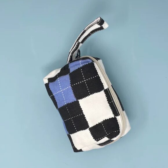 NWT Canvas Zippered Blue Patchwork Makeup Clutch - Picture 1 of 6